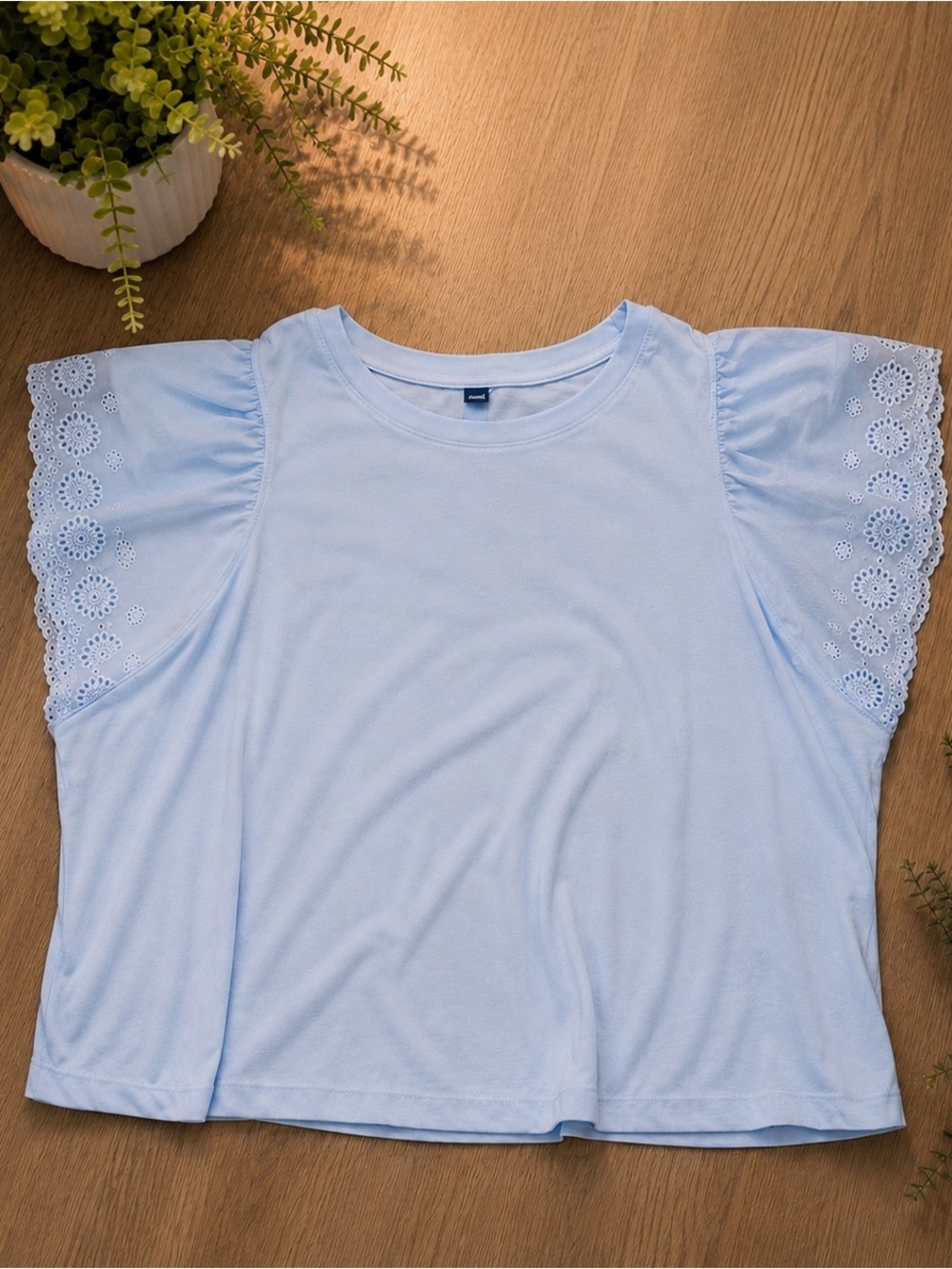 Old navy Light Blue Eyelet Sleeve Women's Top 3x